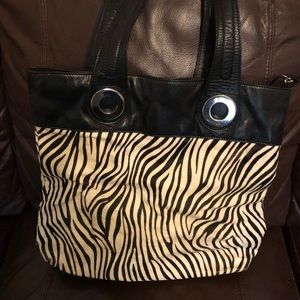 Leather with calf hair for the zebra Aqua Madonna